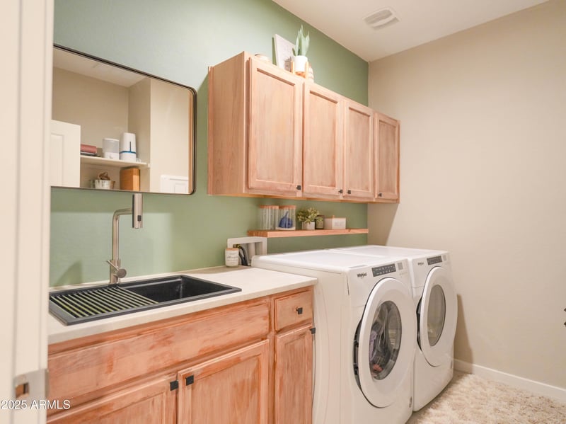 2811 James Ave, San Tan Valley, AZ 85143