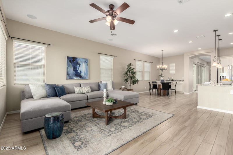2811 Jeffry St, Gilbert, AZ 85295