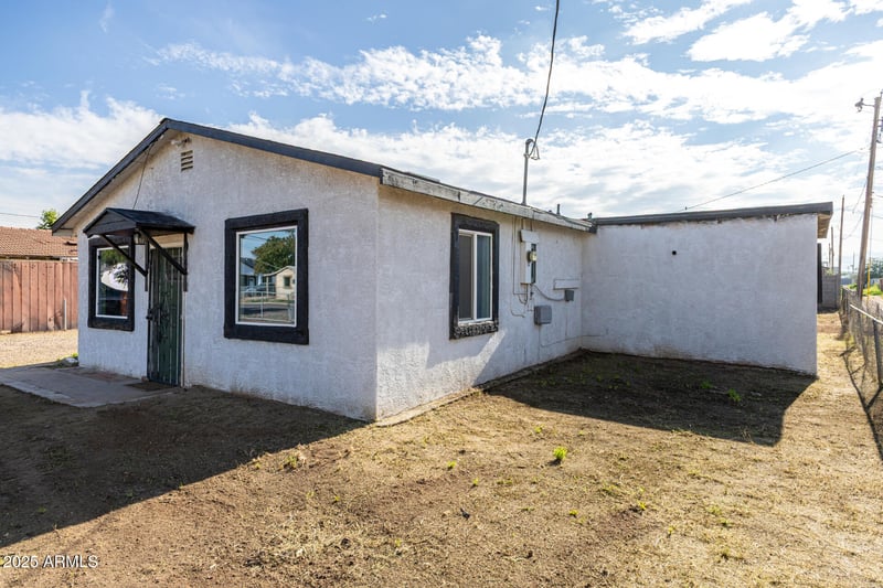 2811 W Pima St, Phoenix, AZ 85009