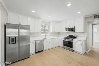2812 N 32nd Pl, Phoenix, AZ 85008
