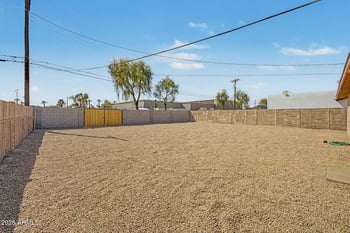 2812 N 32nd Pl, Phoenix, AZ 85008