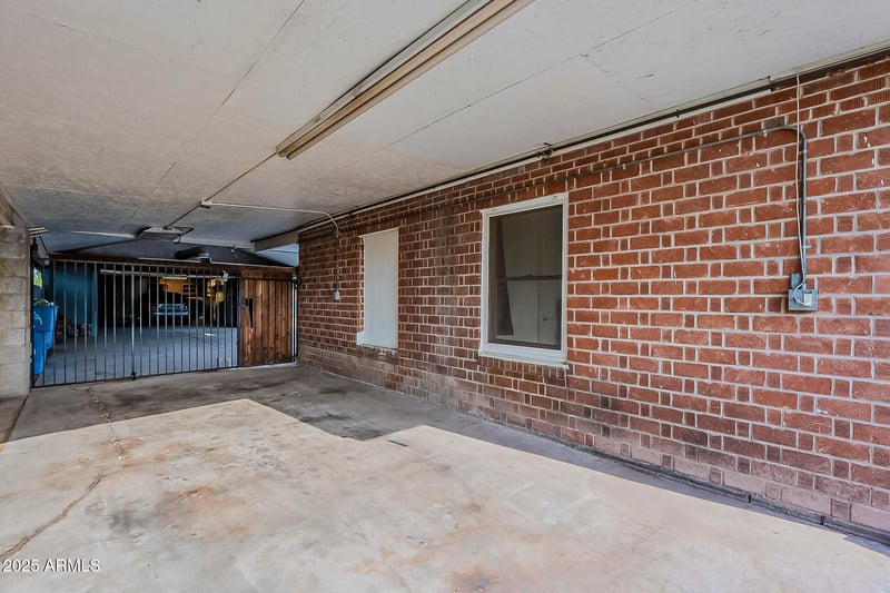 2813 21st St, Phoenix, AZ 85006