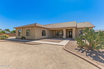 2813 Cedar Waxwing Dr, Gilbert, AZ 85298
