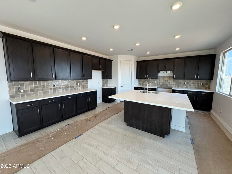 2813 Mecklenburg Way, San Tan Valley, AZ 85143