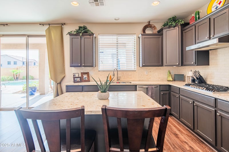 28136 90th Ln, Peoria, AZ 85383