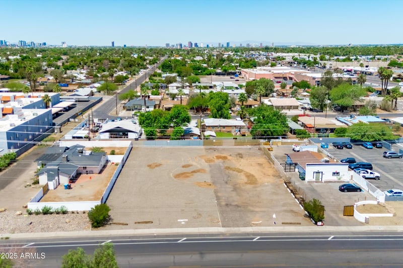 2814 36th St #-, Phoenix, AZ 85008