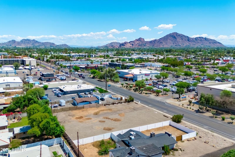 2814 36th St #-, Phoenix, AZ 85008