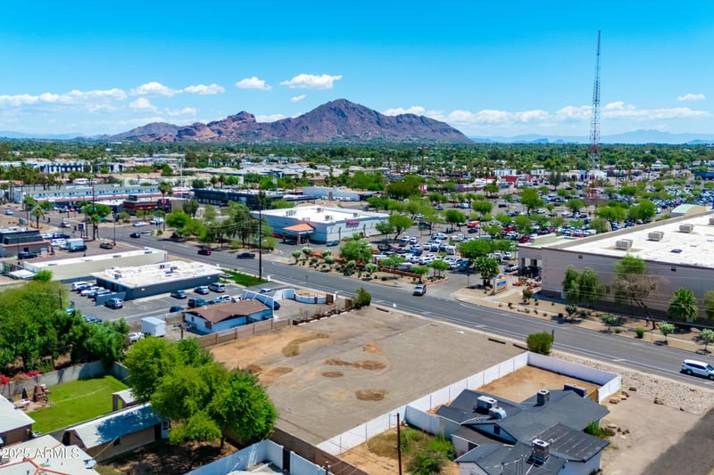 2814 36th St #-, Phoenix, AZ 85008