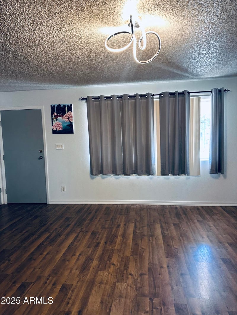 2814 55th Ave, Phoenix, AZ 85035