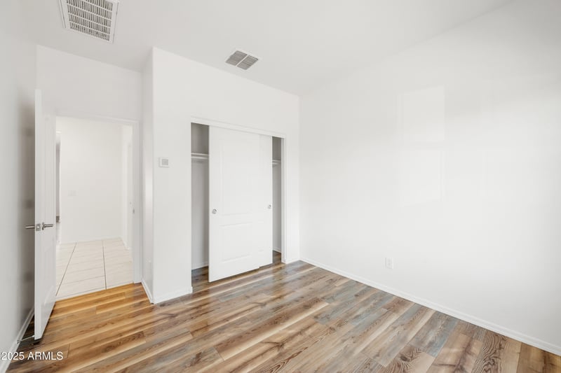 2814 Apollo Rd, Phoenix, AZ 85041