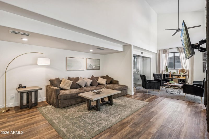 2814 Evans Dr, Phoenix, AZ 85032