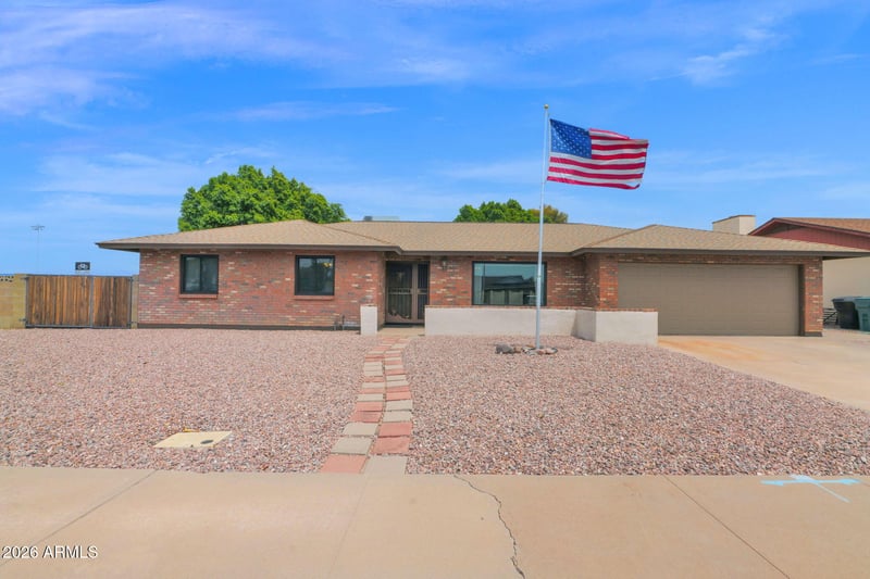 2814 E Huber St, Mesa, AZ 85213