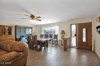 2814 E Huber St, Mesa, AZ 85213