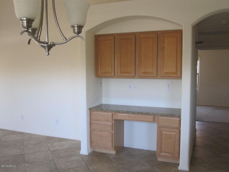 2814 E Leiber Ln, Phoenix, AZ 85024