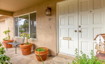 2814 Sierra St, Phoenix, AZ 85028