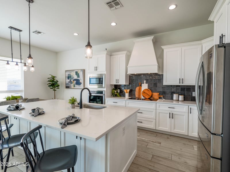 28143 Quintana Pl, San Tan Valley, AZ 85144
