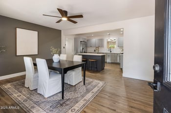 2815 32nd Pl, Phoenix, AZ 85008
