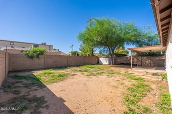 2815 Banff Ln, Phoenix, AZ 85053