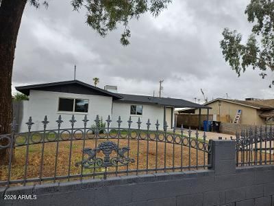 2815 N 48th Ln, Phoenix, AZ 85035