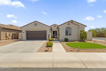 2815 Russell St, Mesa, AZ 85213