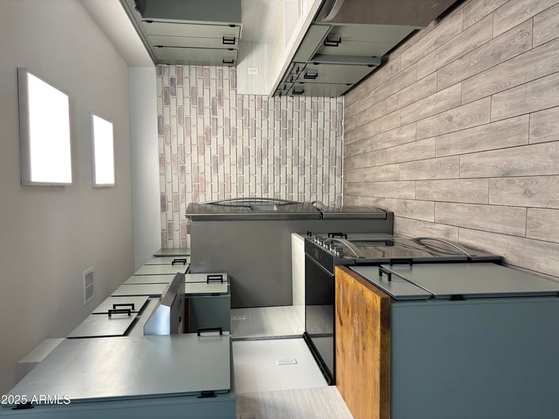 2816 33rd Pl, Phoenix, AZ 85008