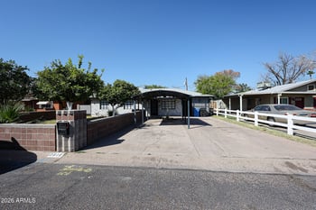 2816 33rd Pl, Phoenix, AZ 85008