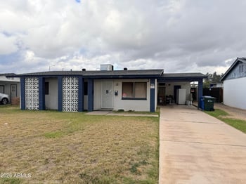 2816 Caribbean Ln, Phoenix, AZ 85053