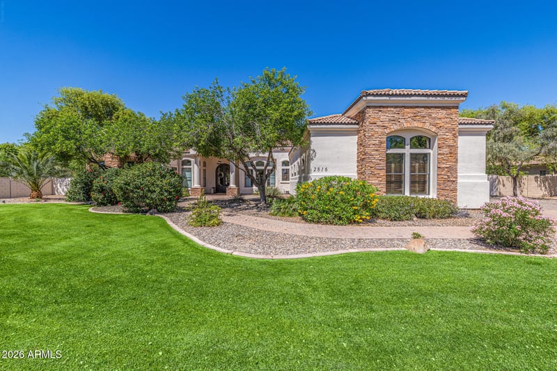 2816 Clark Dr, Gilbert, AZ 85297