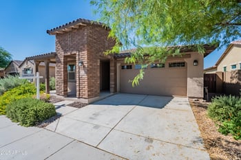 2816 Pollack St, Phoenix, AZ 85041