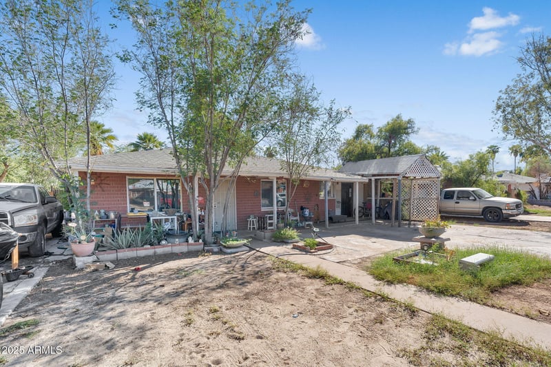 2817 Avalon Dr, Phoenix, AZ 85016