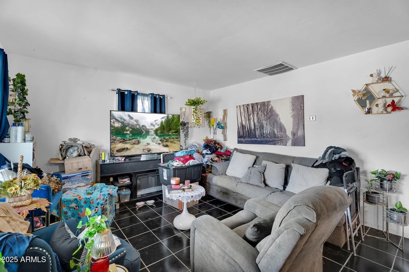 2817 Avalon Dr, Phoenix, AZ 85016
