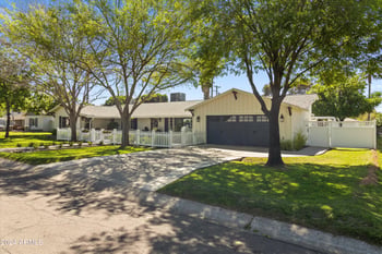 2817 E Elm St, Phoenix, AZ 85016