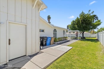 2817 E Elm St, Phoenix, AZ 85016