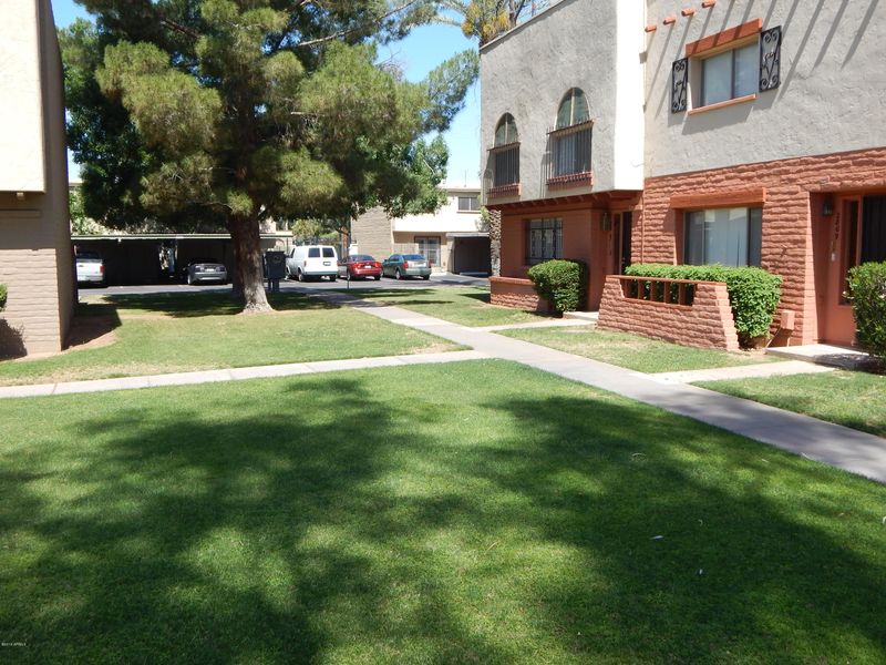 2817 E Fairmount Ave, Phoenix, AZ 85016