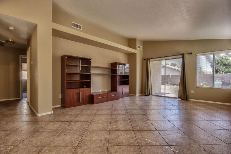 2817 E Terrace Ave, Gilbert, AZ 85234
