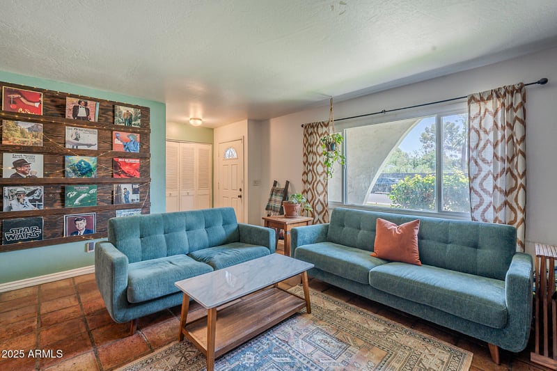 2818 Clarendon Ave, Phoenix, AZ 85016