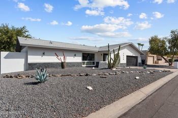 2818 Malapai Dr, Phoenix, AZ 85028