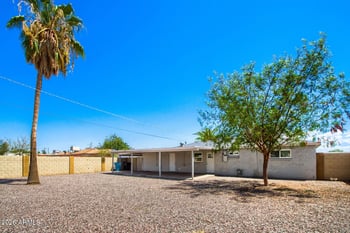 2818 Echo Ln, Phoenix, AZ 85051