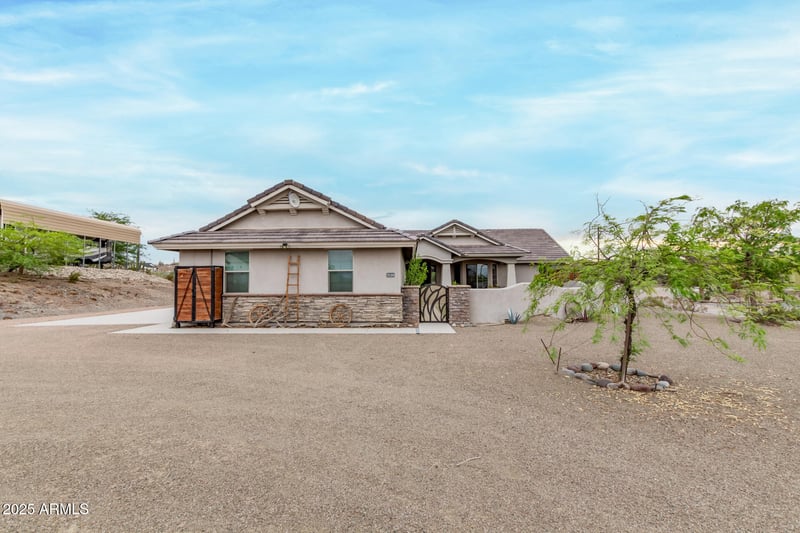 28188 Cindy Ln, San Tan Valley, AZ 85144