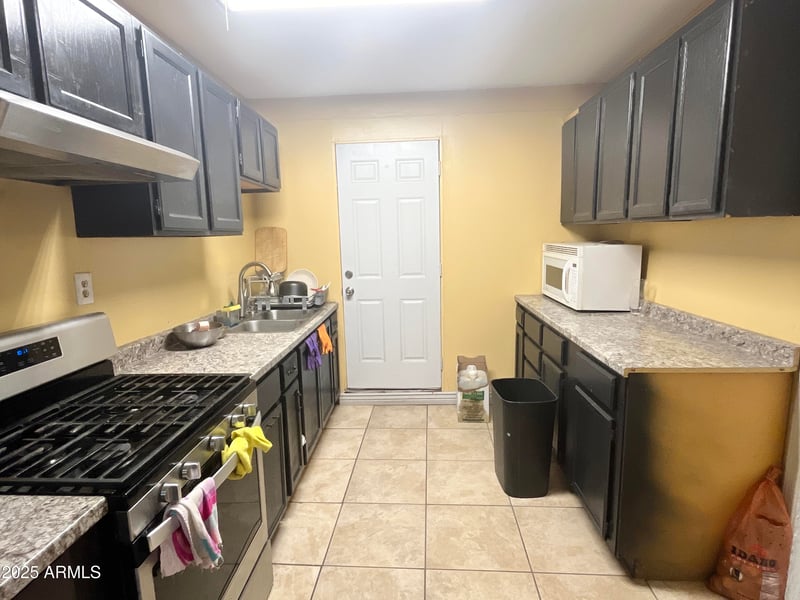 2819 48th Ln, Phoenix, AZ 85035