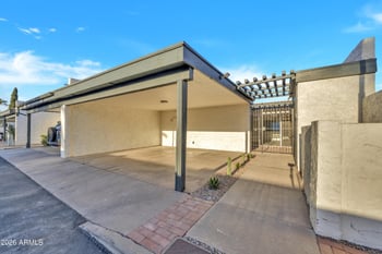 2819 49th St, Phoenix, AZ 85008