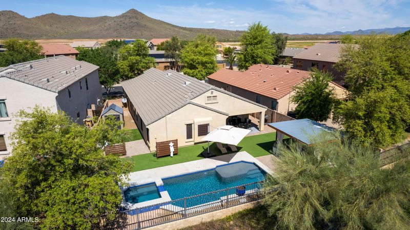 2819 E Quiet Hollow Ln, Phoenix, AZ 85024