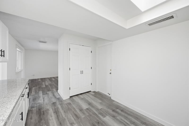 2820 Inverness Ave, Mesa, AZ 85204