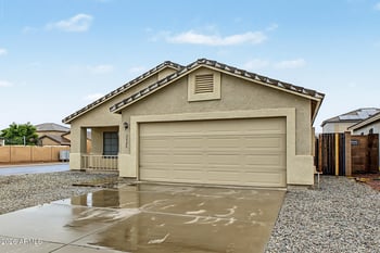 2820 S 64th Dr, Phoenix, AZ 85043