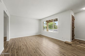 2820 George Dr, Tempe, AZ 85282