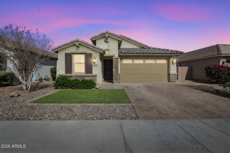 2820 Havasu Dr, San Tan Valley, AZ 85144