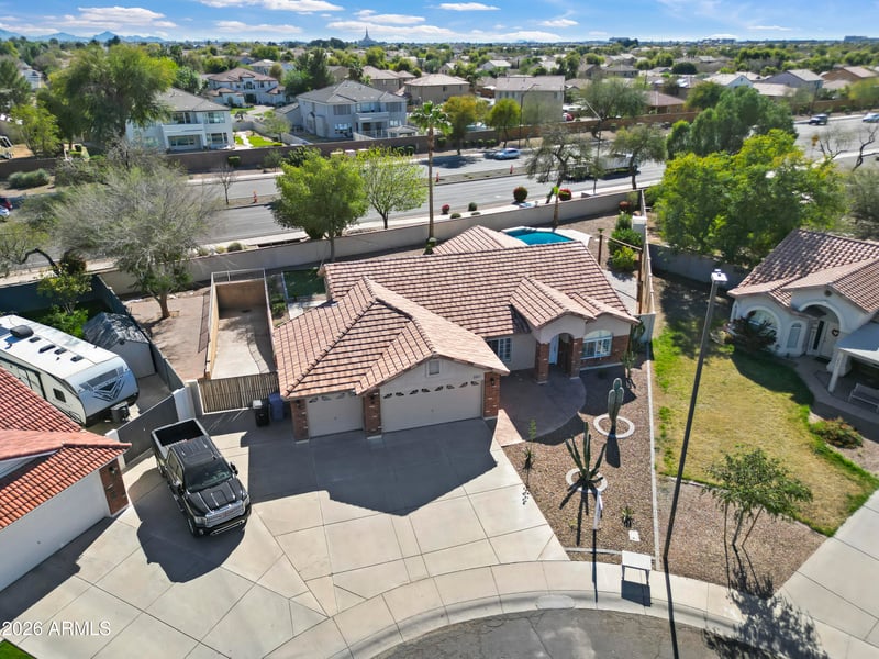 2821 Morgan Ct, Gilbert, AZ 85295