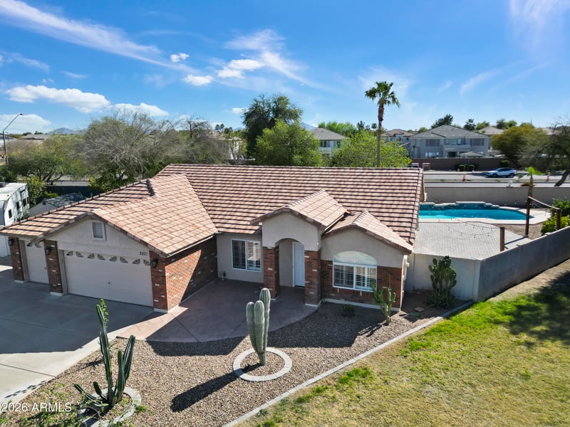 2821 Morgan Ct, Gilbert, AZ 85295