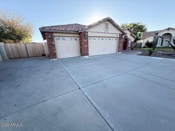 2821 Morgan Ct, Gilbert, AZ 85295