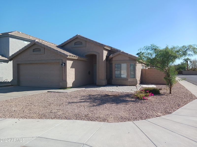 2821 S 65th Ave, Phoenix, AZ 85043